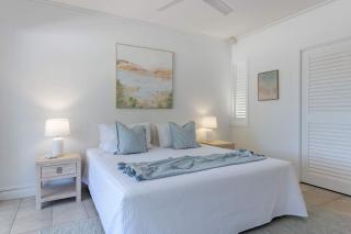 Villa 8 on Murphy Prime Location & Lifestyle - 2