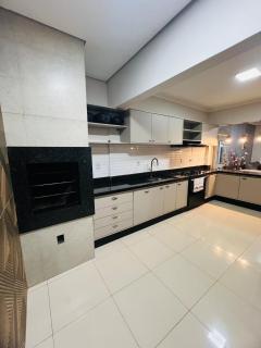 Modern house with suite and integrated gourmet area - 1