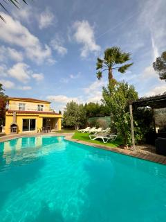 Villa con piscina a 15 min de Valencia - 5