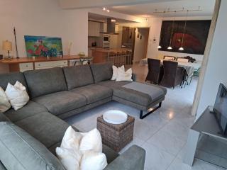 Central Apartment Near the Beach - 9