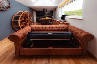 Luxurious 2 Bdrm Seaview Cottage 1 - 5