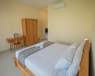 ADI S Guest House - 8