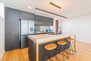 Rosetta Vista - Architectural Haven with River Views - 9