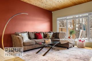 Urban Oasis - with 16ft Swim Spa - Heated Hot Tub & Pool - 6