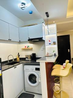 2 Bedroom Elegant Condo Cebu - Mandaue City - 5