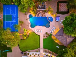 MillionParadiseResort wWaterslidePicklebalGolf - 7