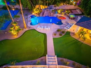 MillionParadiseResort wWaterslidePicklebalGolf - 5