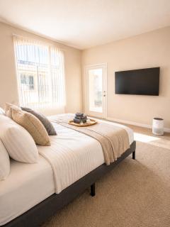 Marina Boardwalk Breeze 1BA & 2BA - Short Trip To Venice Beach - 7