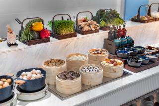 Novotel Living Hangzhou International Convention Center - 3