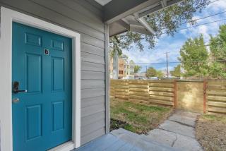 The Noble Porch House - 9
