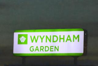 Wyndham Garden Salina Conference Center - 8