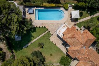 Eco Stone Villa with Private Pool and Jacuzzi - 1