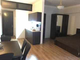 Solo Lucky - Tbilisi - 1