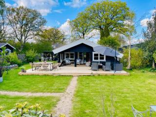 Cozy House 100 Meters From Strandhoved Beach - 9