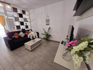 SunWave 1BR Apartment - Beach Pool & Spa Resort prima linie - 6