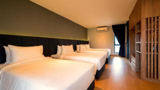 Bond Hotel Rawang - 0