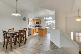 4 Mi to Ellsworth AFB! Suburban Home for Families - 1