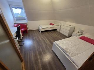Haus Lina - Ferienwohnungen und Monteurunterkünfte - Wohnung 5 - 7