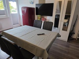 Haus Lina - Ferienwohnungen und Monteurunterkünfte - Wohnung 5 - 2