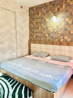 Radhe Radhe Luxury Stays - 9