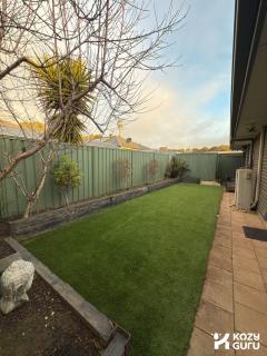 KozyGuru | 3BR Retreat to ADL & Barossa in 40m - 2