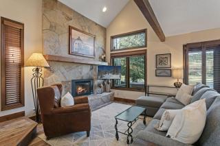 Deer Valley Townhome - Walkable Location Hot Tub condo - 0
