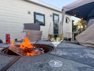 Tinyhouse mit Feuerstelle Capfun de Bongerd - 5