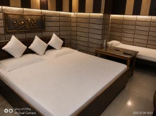 Hotel Kaushalya Residency - 9