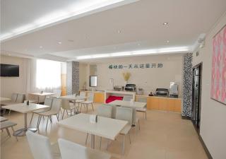 City Comfort Inn Yulin Bobai Pedestrian Street - Bobai - 6