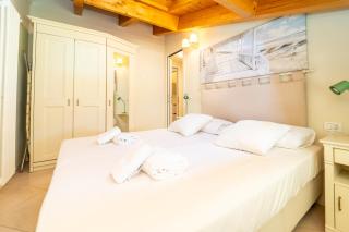 The A-LINE Lake COMO view apt A with pool & garage - 3