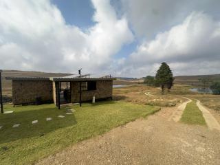 Waterfront View Trout Farm Dullstroom - 1