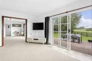 Country Comfort in Matangi - 6