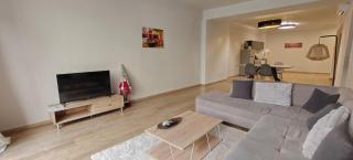 Elegant 2BR apartment, Kallithea, MH - 9