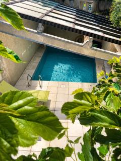 Ancienne distillerie rénovée avec piscine et terrasse - 3