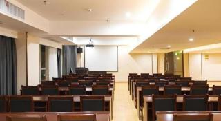GreenTree Inn Zhumadian Xincai County Yueliang Bay Hotel. - 1