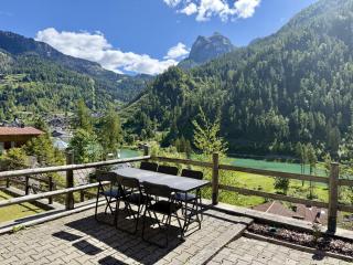 Dolomites Red Heart Lake View - 8