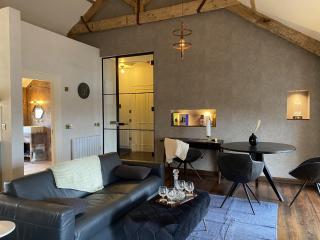 The Loft at Design Bank - 5