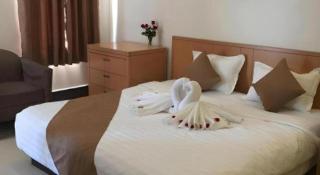 RUBY HOTEL - 1