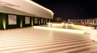 Mumbai Metro - The Executive Hotel - 8