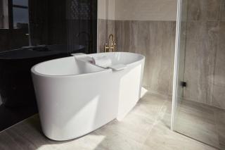 Ascot Hotel - 8