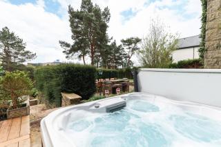 Greenacres by Birch Stays - 8