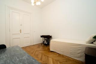 Michałowskiego 15 - Luksusowy Apartament Stare Miasto - 3 Sypialnie - 9