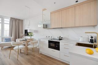 Eleganckie Studio Blisko Tężni Solankowych z Balkonem i Klimatyzacją by Renters Prestige - 5