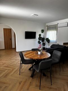 Dominó Apartman - 2