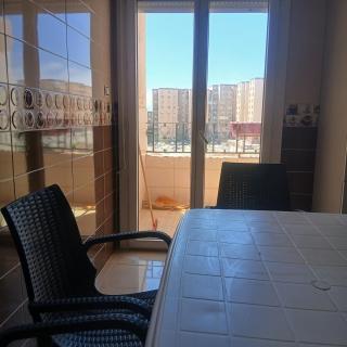 Belle Appartement F4 a Oran - 1