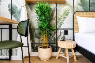 Urban Eden Suite - 8