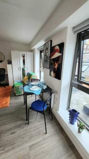 The Chapel Walk Studio - City Centre - Sleeps 3 - 1