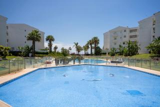 MARBELLA BANUS SUITES - Banús Playa Rocío - Premium 2BR - 2BA - Direct Beach Access - Stunning Sea & Garden Views - Outdoor Terrace - Super Bright - Pool - 3 Min Walk to Puerto Banús - 3
