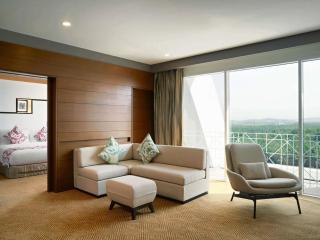 Movenpick Hotel & Convention Centre KLIA - 1