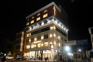 Hotel Yuvraj Prime Opposite Gandhi Nagar Railway Station - 0